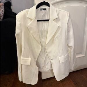 SHEIN Elegant Cream Blazer